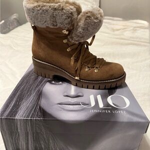 Jennifer Lopez Tan Fur-Trimmed Winter Boots